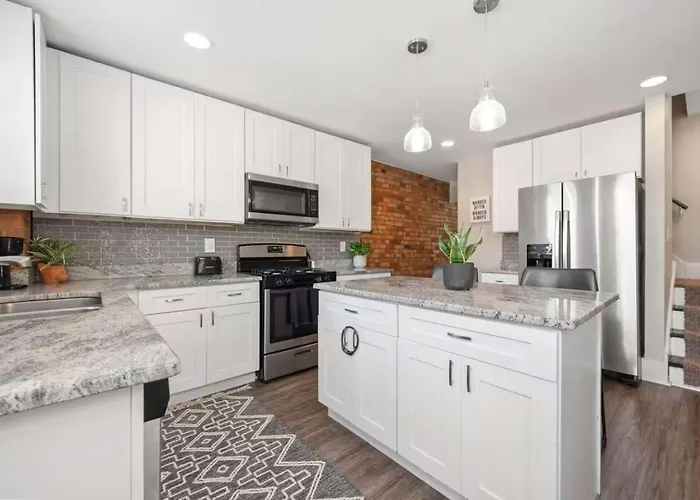 Sophisticated Boho Walkable * Columbus